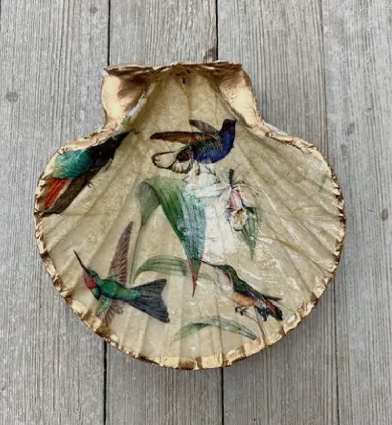 Golden Sky Birds Clam Shell