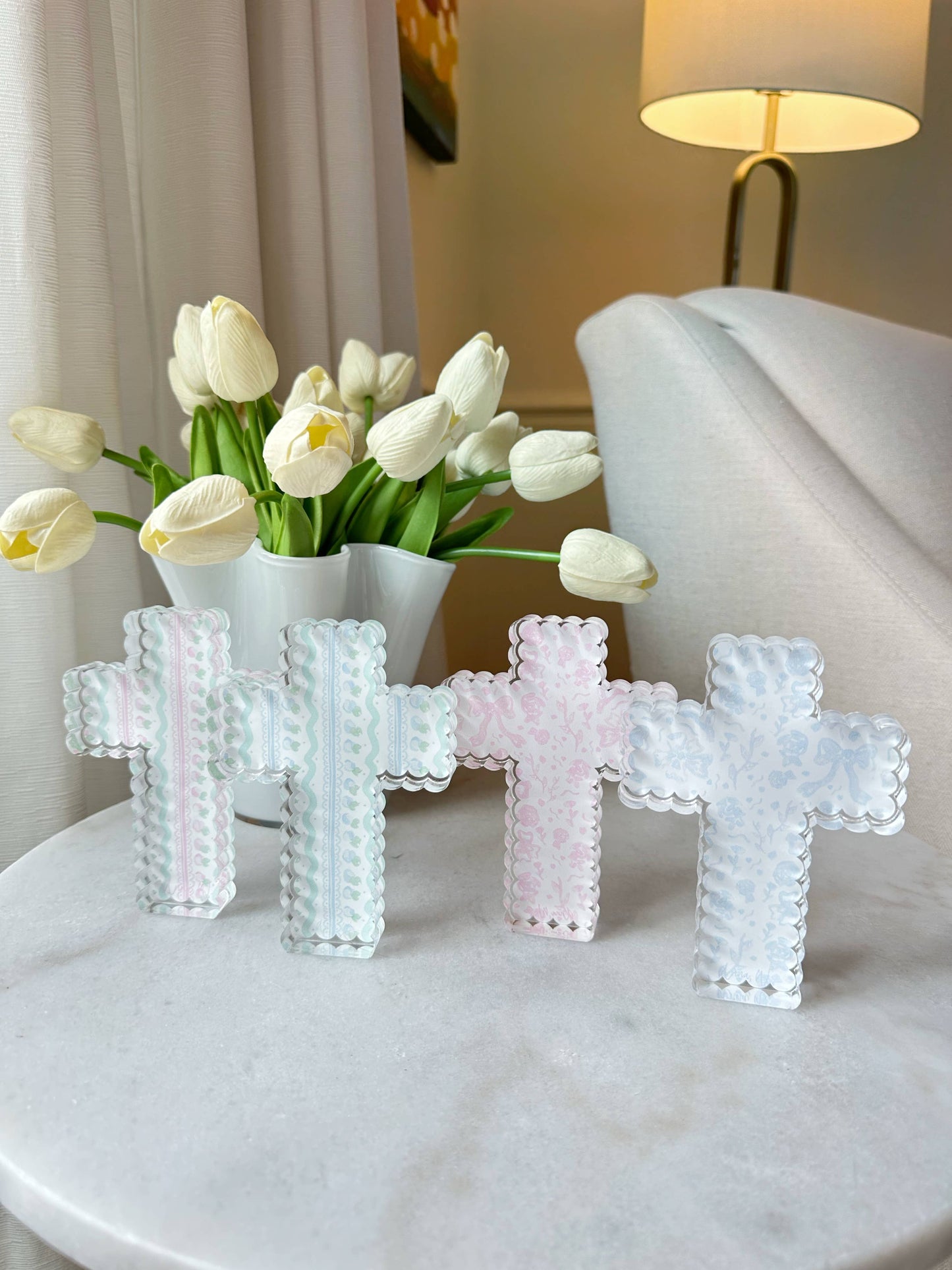 Scalloped Acrylic Cross Blocks