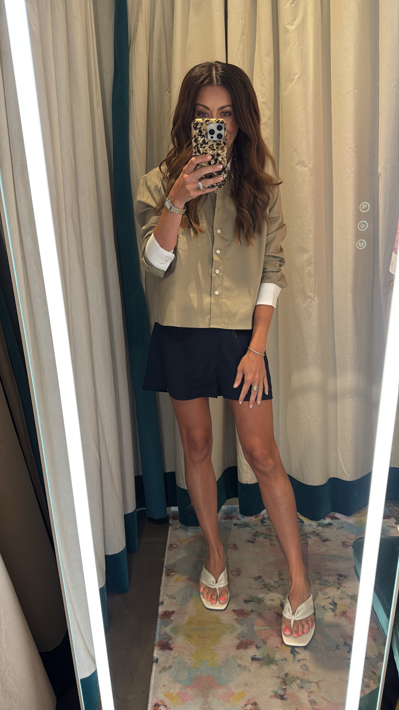 Dwyn Shorts