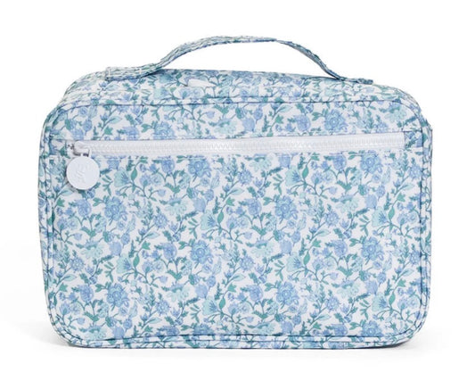 Bundle Up Hanging Toiletry Bag