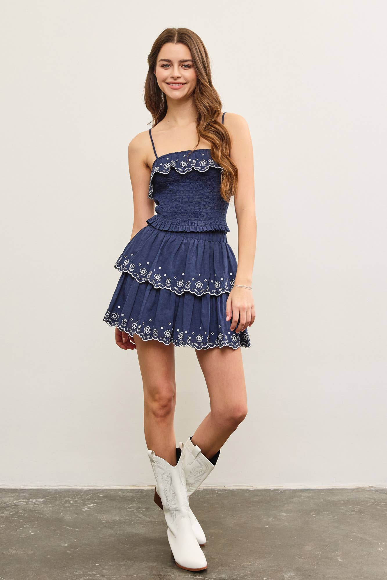 Banded Waist Embroidery Skirts