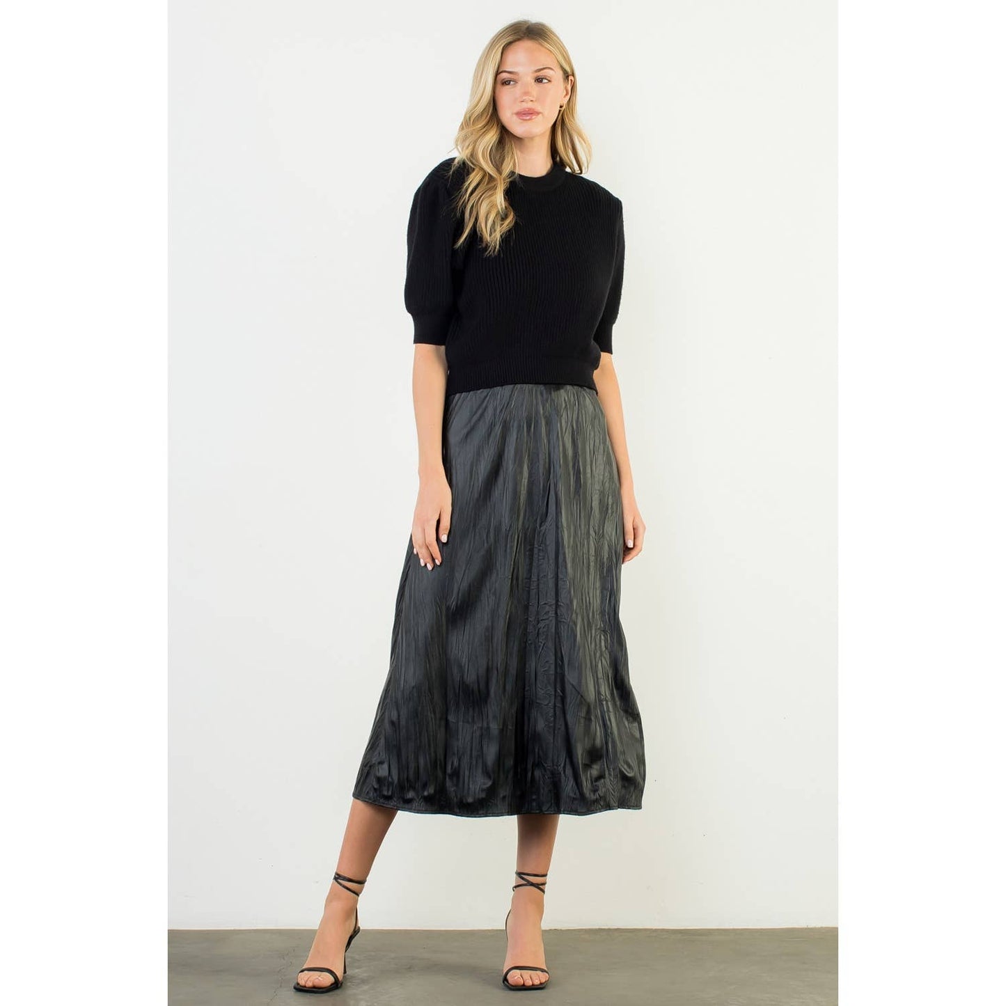 Short Sleeve Knit Top