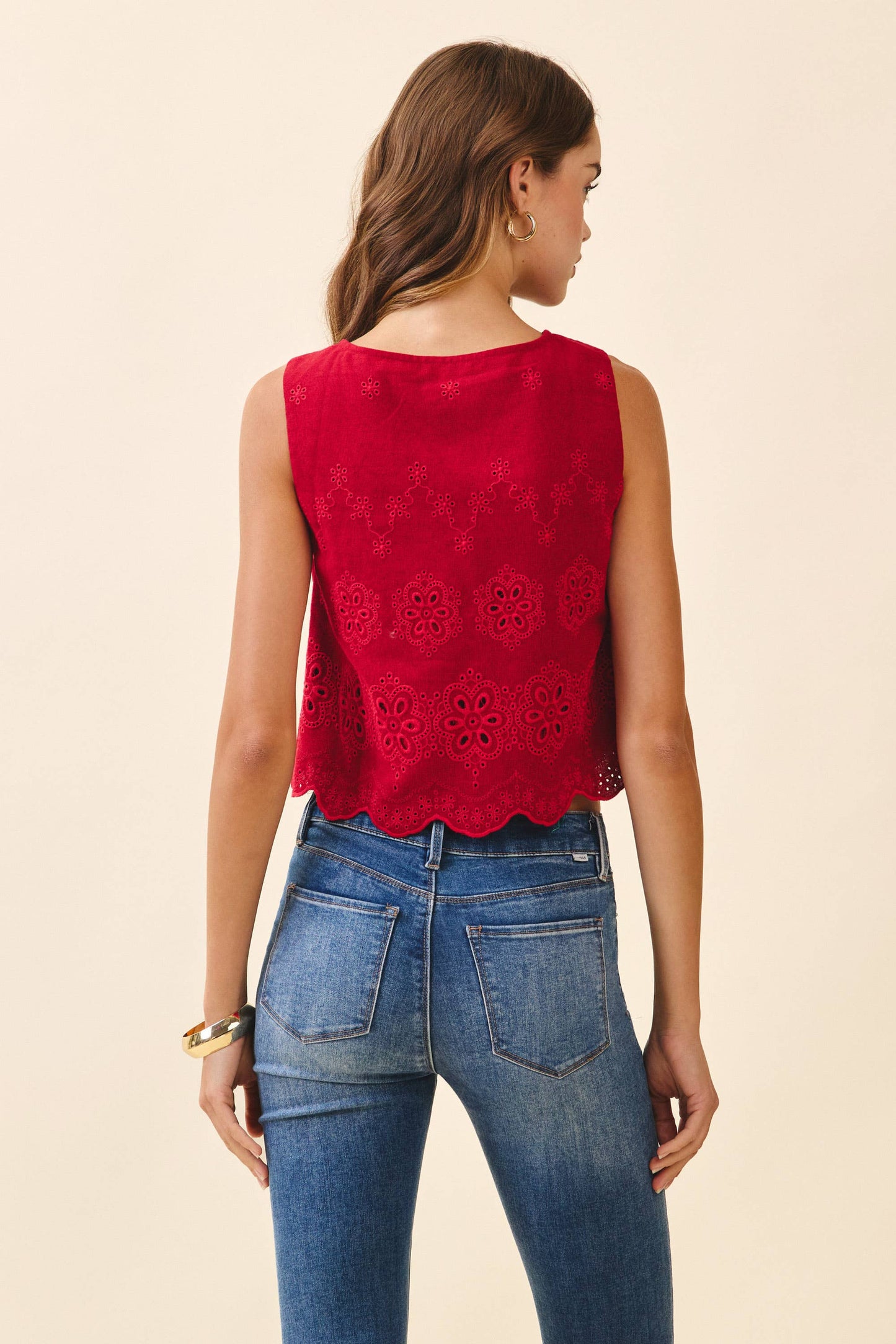 Floral Eyelet Scalloped Hem Crop Top