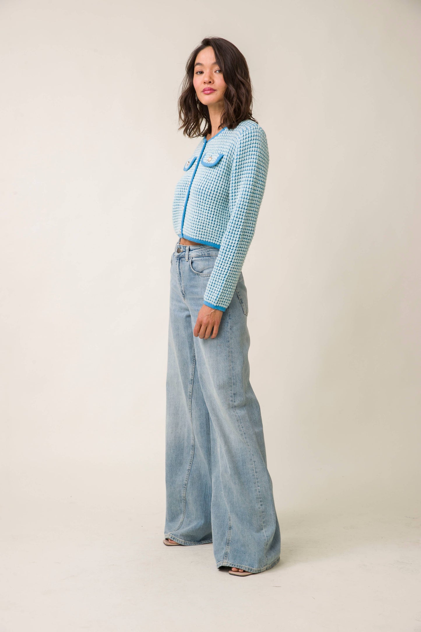 Blue bouncy knit button cardigan