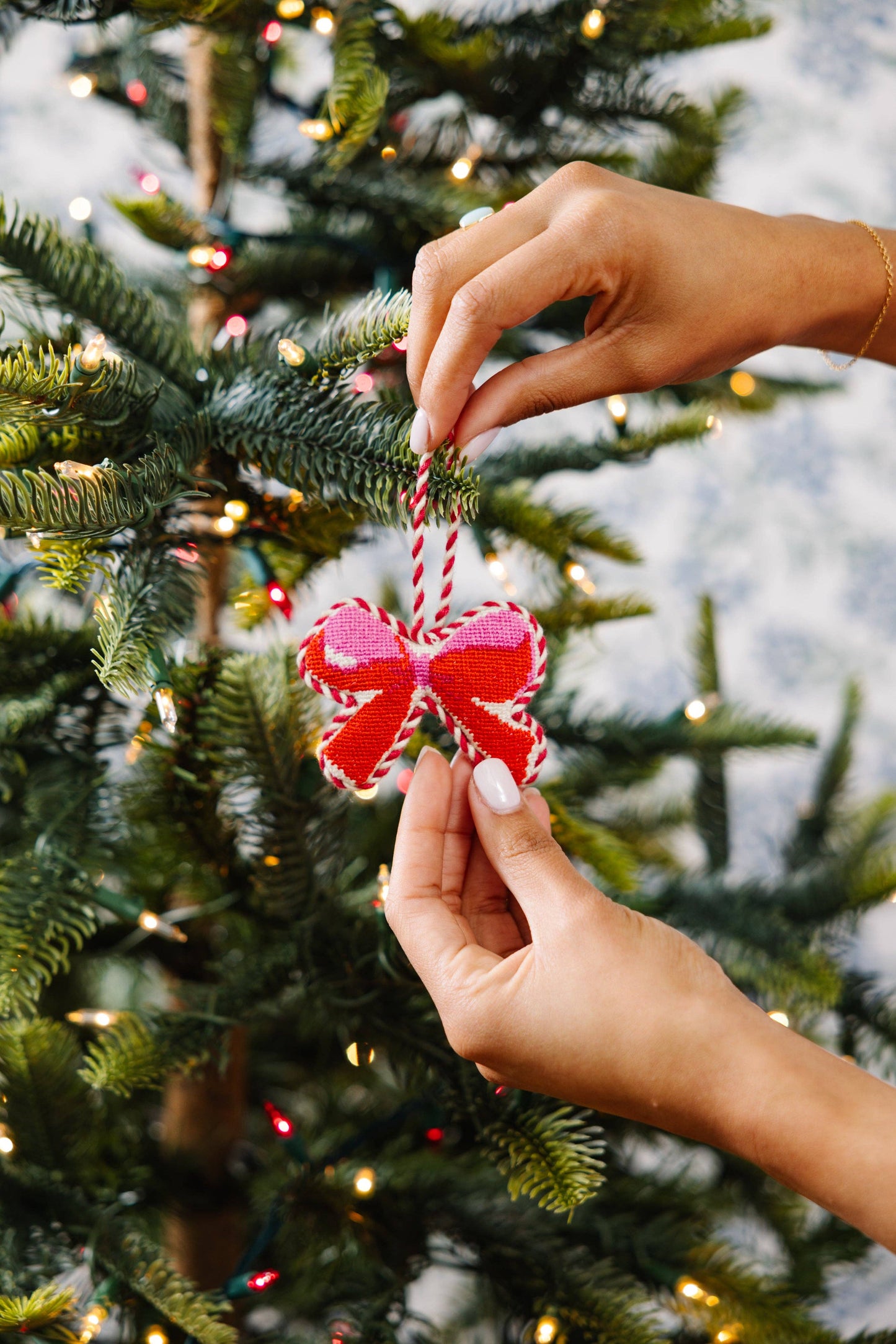 Needlepoint Icon Ornament - Bow