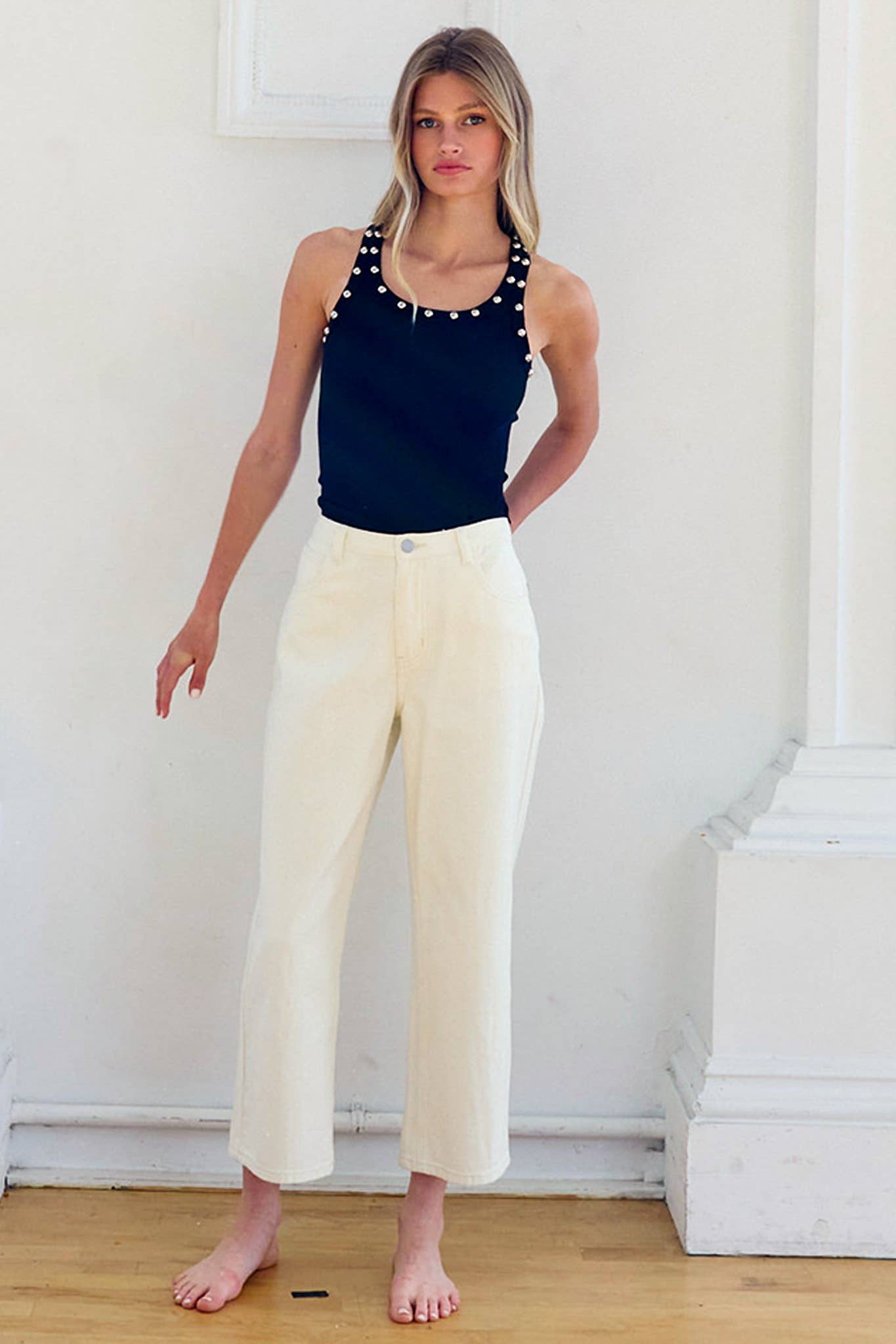 Stud Detail Tank