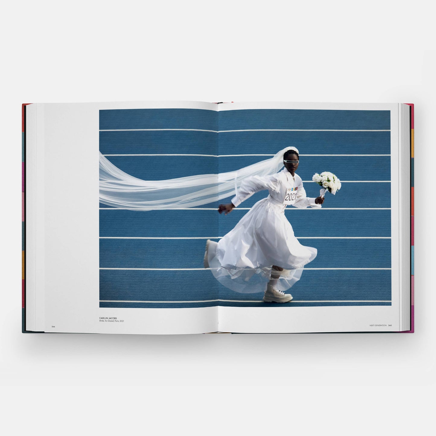 Mix & Match: Fashion Photography Meets Contemporary Art