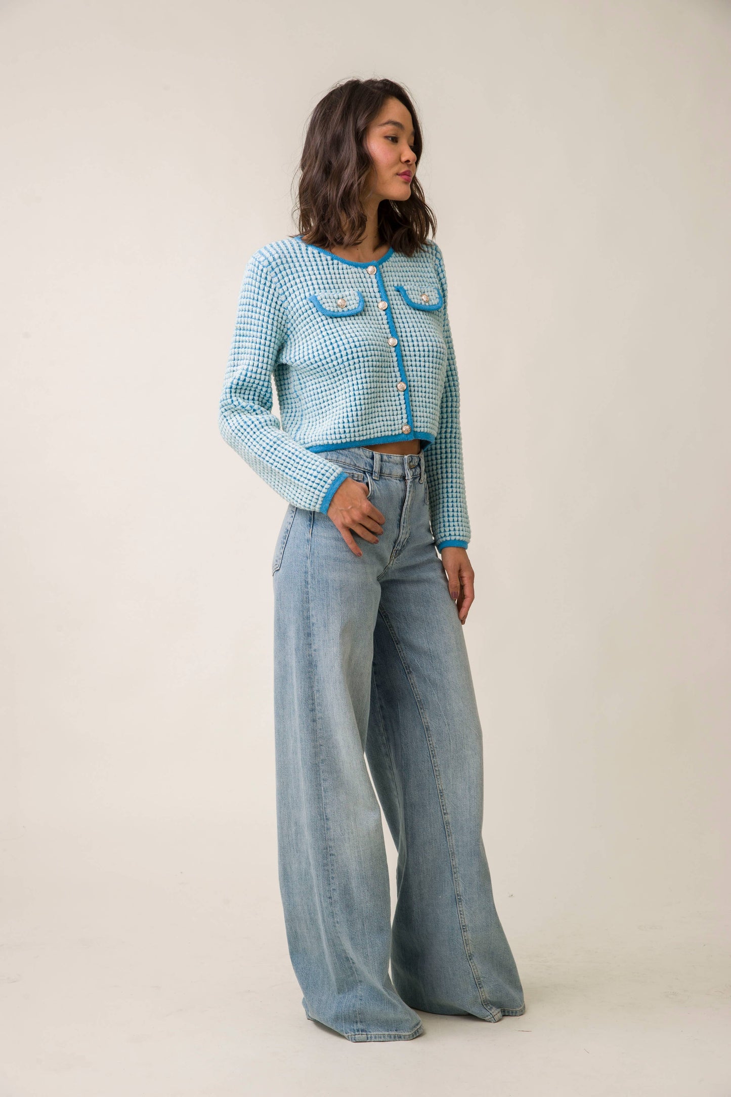 Blue bouncy knit button cardigan