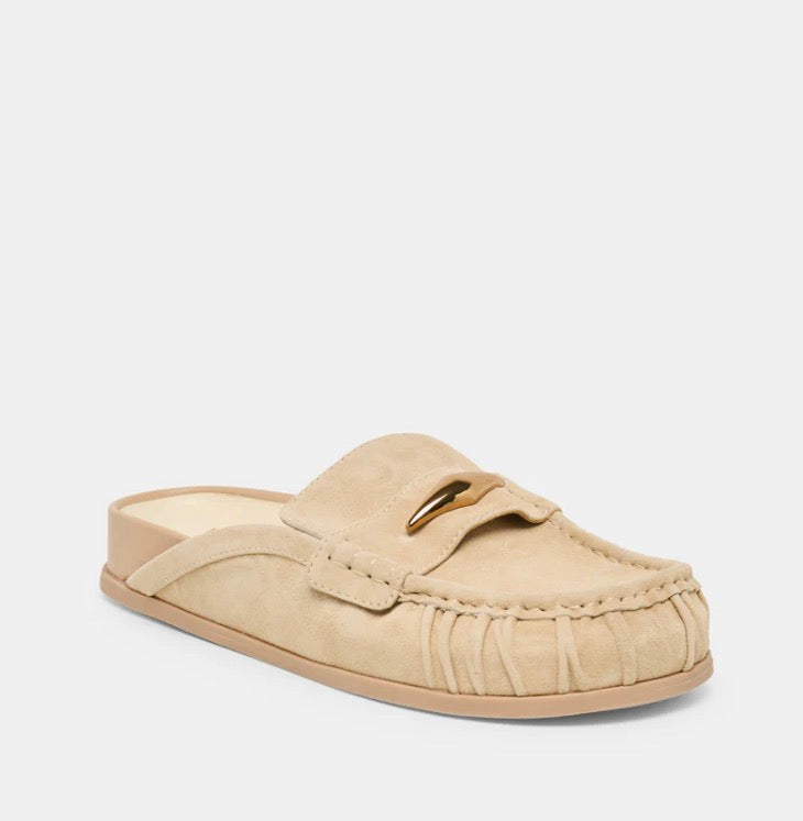 Dolce vita tan slide miles 