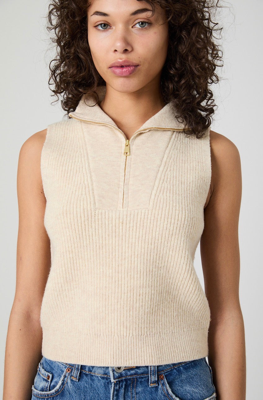 French connection ribbed quarter zip sleeveless oatmeal sweater 