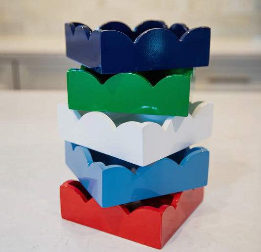 Lacquared Scallop Napkin Tray