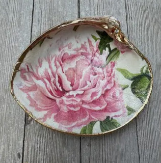 Peony Clam Shell