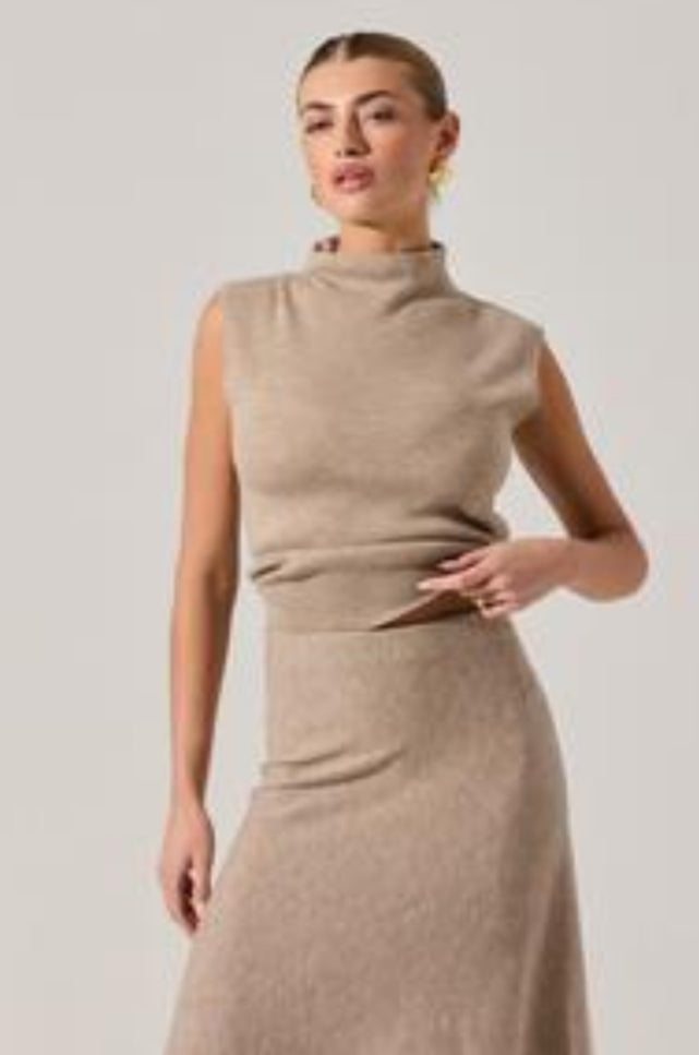 Deora Sweater