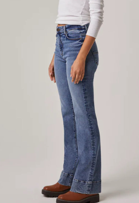 EDYSON Grant High Rise Flare Jean