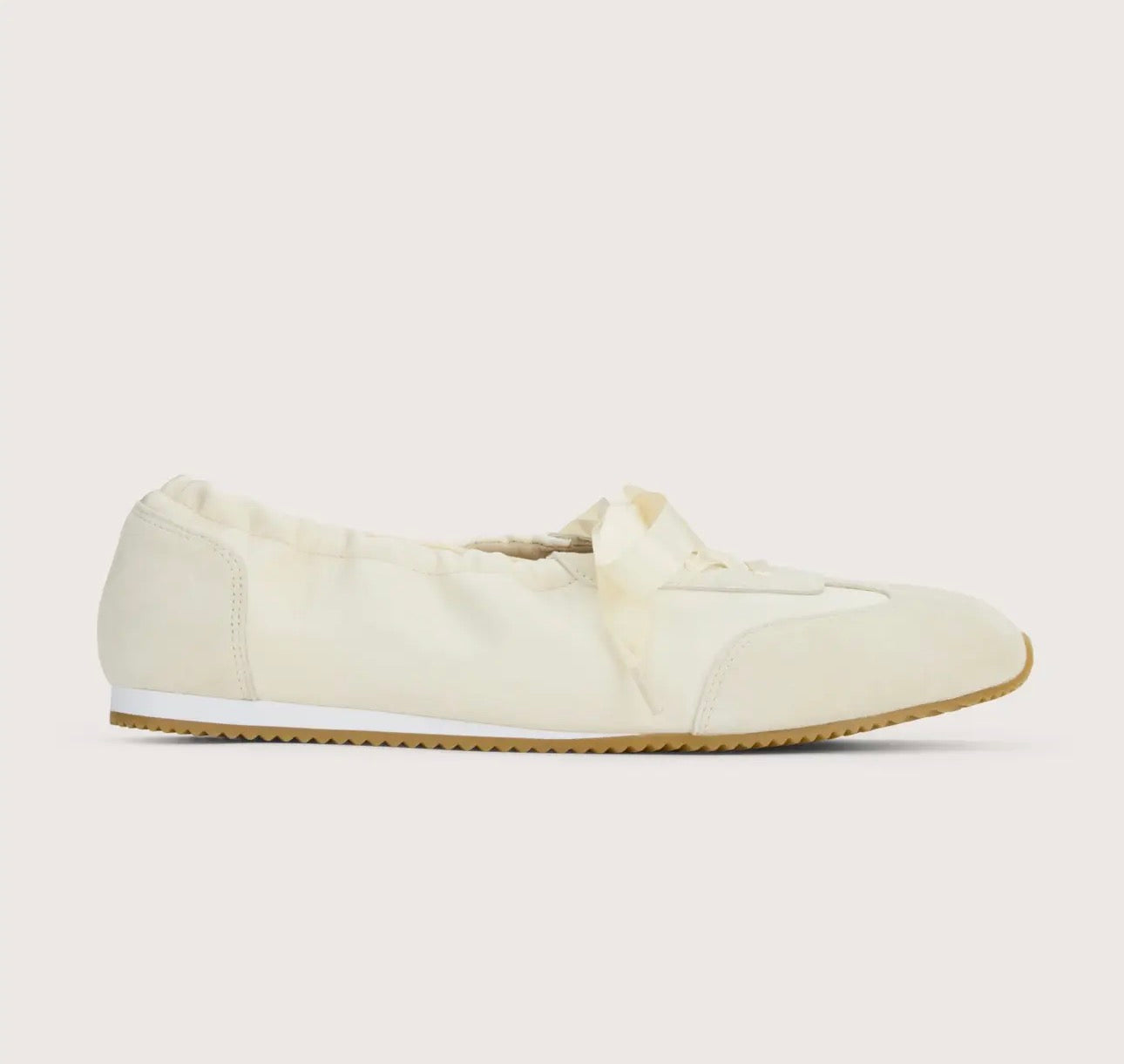 Ava Sneaker in Cream