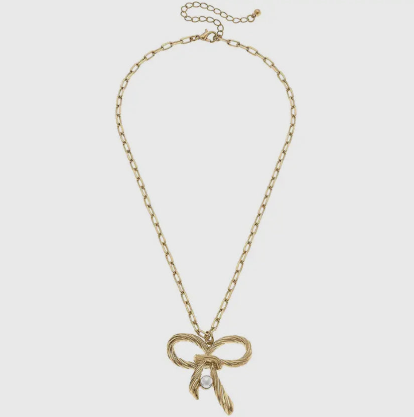 Amy Bow & Pearl Pendent Necklace