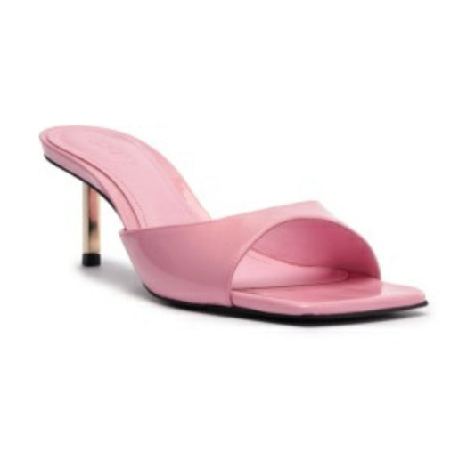 Dethalia Pin Kitten Heel