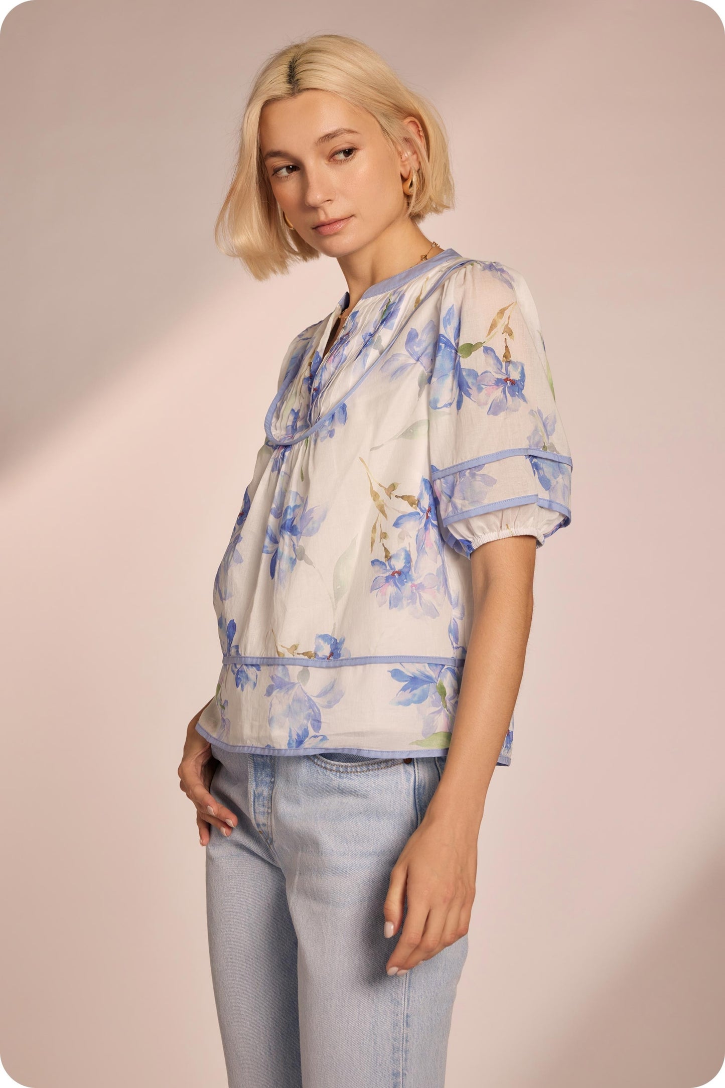 Contrast Floral Top