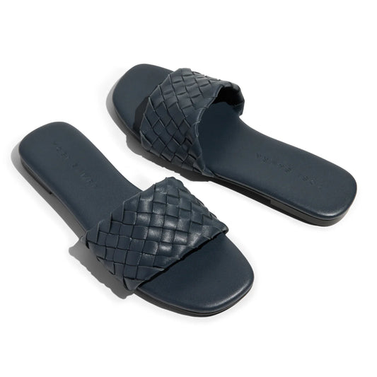 Nathalie Sandal