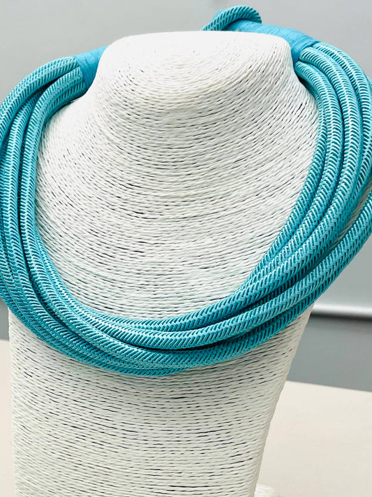 Slub 8-Strand Necklace (turquoise)