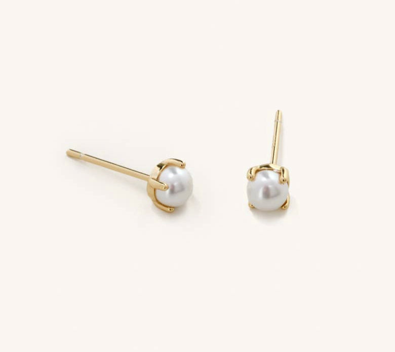 Golden Pearl Tiny Studs